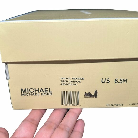 ✨MICHAEL KORS Wilma Trainer Sz 6.5 Women shoes Casual Sneakers Black 49S1WIFS1D✨ - Picture 8 of 10